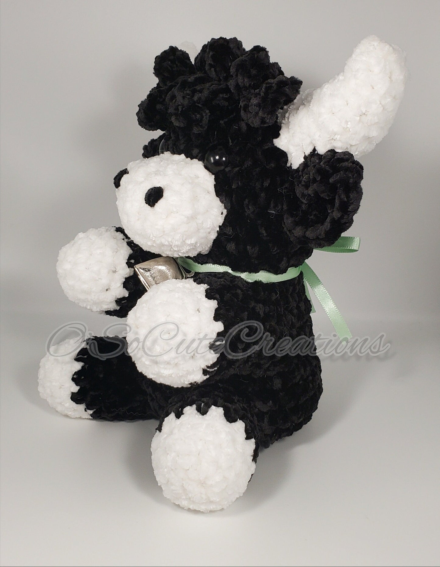 Crochet Black Velvet Highland Cow Plushie
