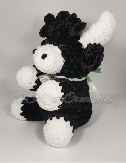 Crochet Black Velvet Highland Cow Plushie