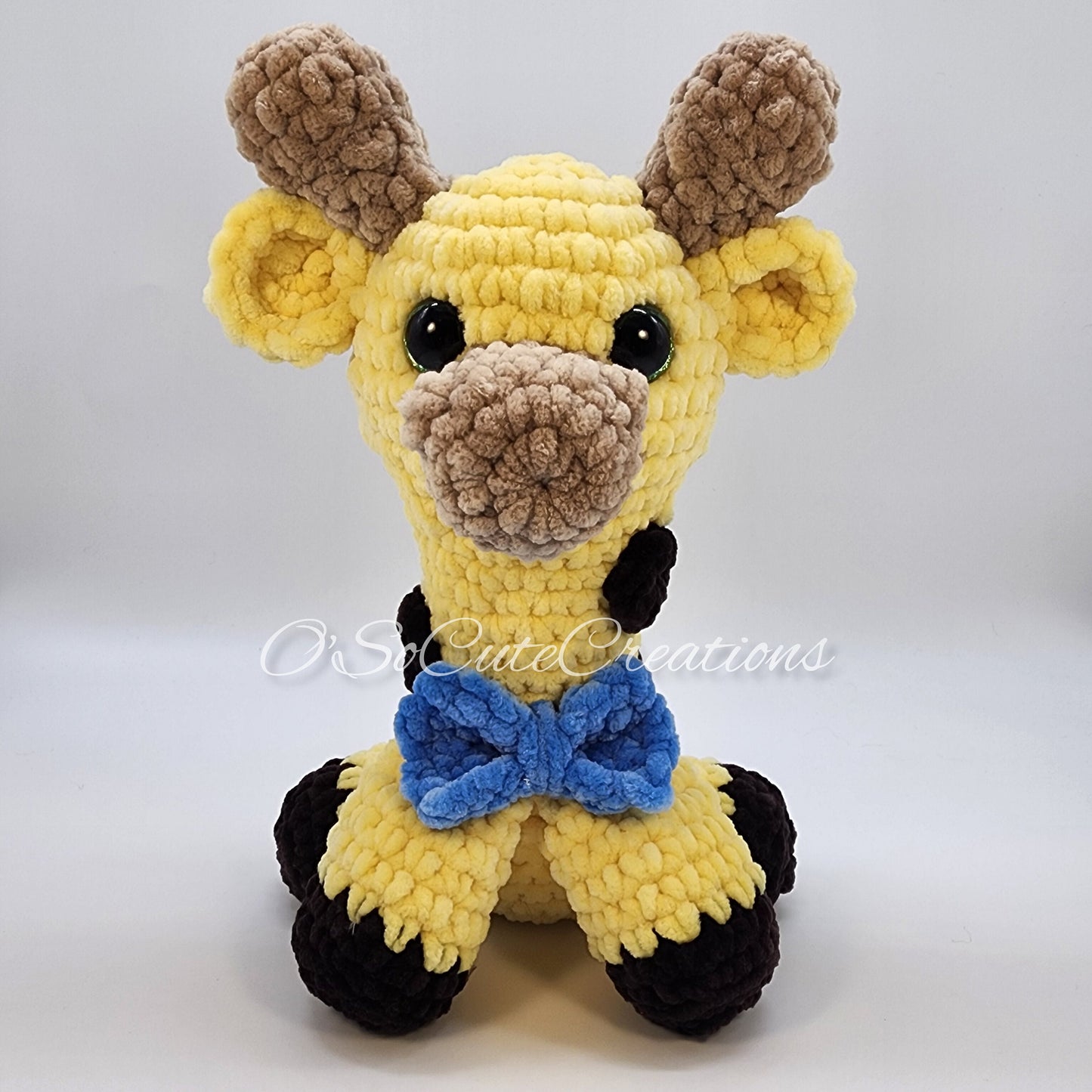 Crochet Giraffe Plushie with Blue Bow