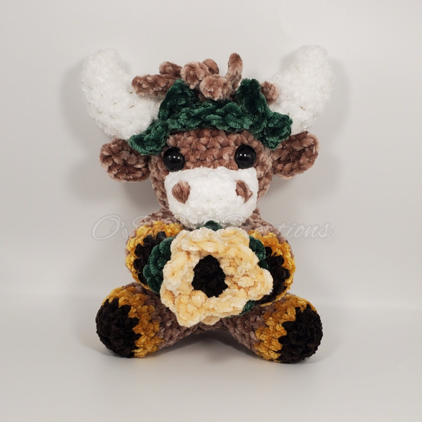Crochet Mini Sunflower Highland Cow Plushie