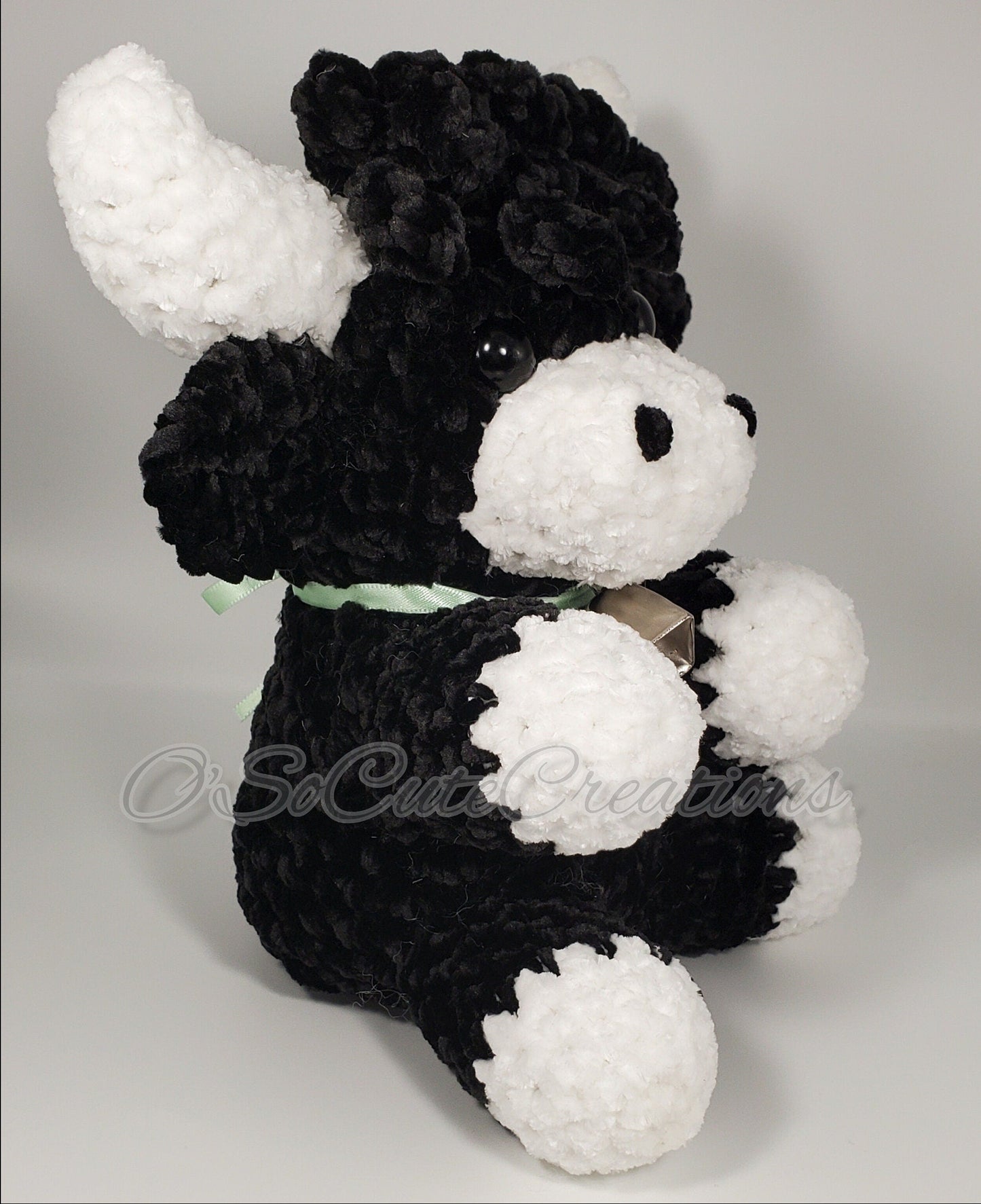 Crochet Black Velvet Highland Cow Plushie