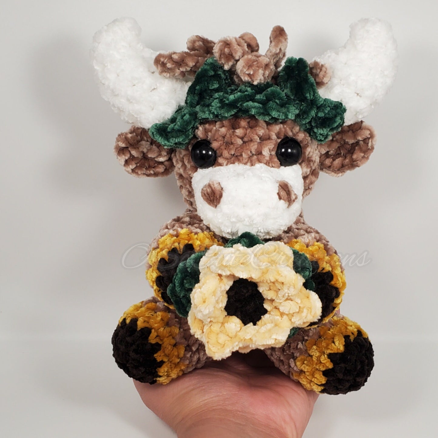 Crochet Mini Sunflower Highland Cow Plushie