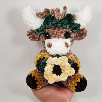 Crochet Mini Sunflower Highland Cow Plushie