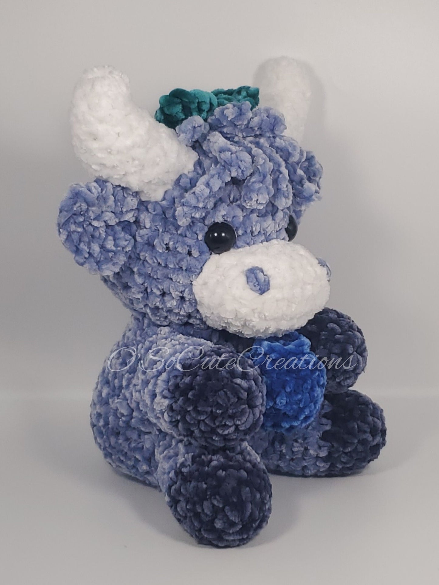 Blueberry Highland Cow Plushie